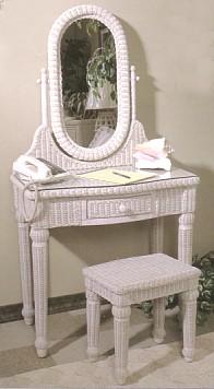wicker vanity with bench #4070
