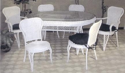 oval wicker table & chairs #4826